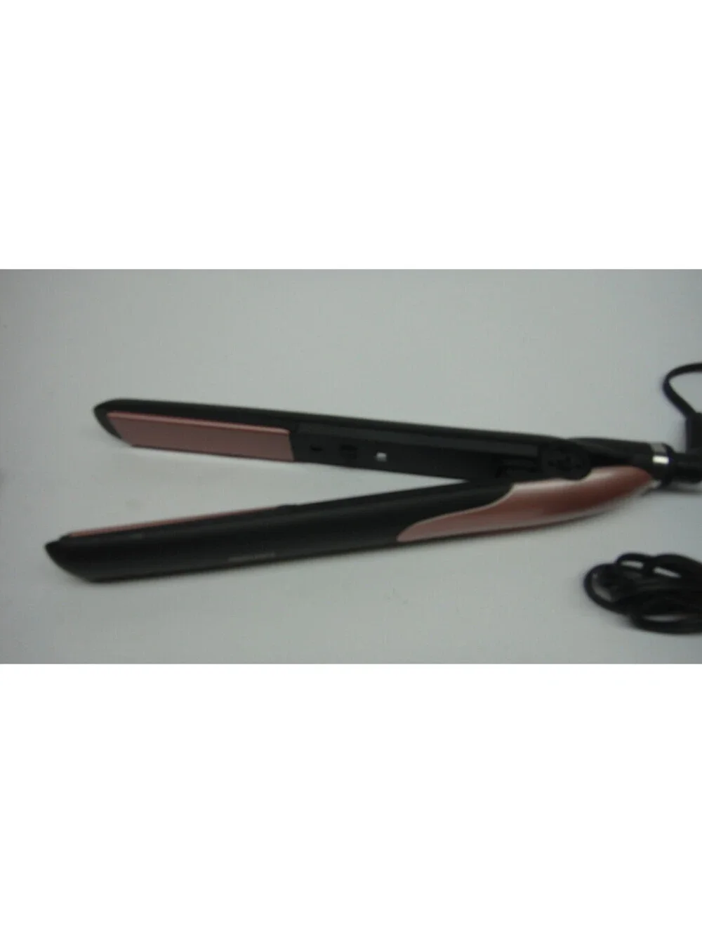 Kensie Ionic Ceramic Hair Straightener 1